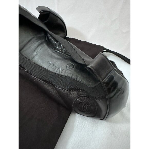 Chanel Women's Flats Ballerinas Black Logo CC Leather 36 - Picture 2 of 11